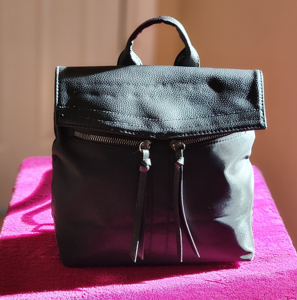 New Botkier New York Backpack Black Vegan Leather - Picture 2 of 16